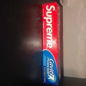 Supreme tooth paste